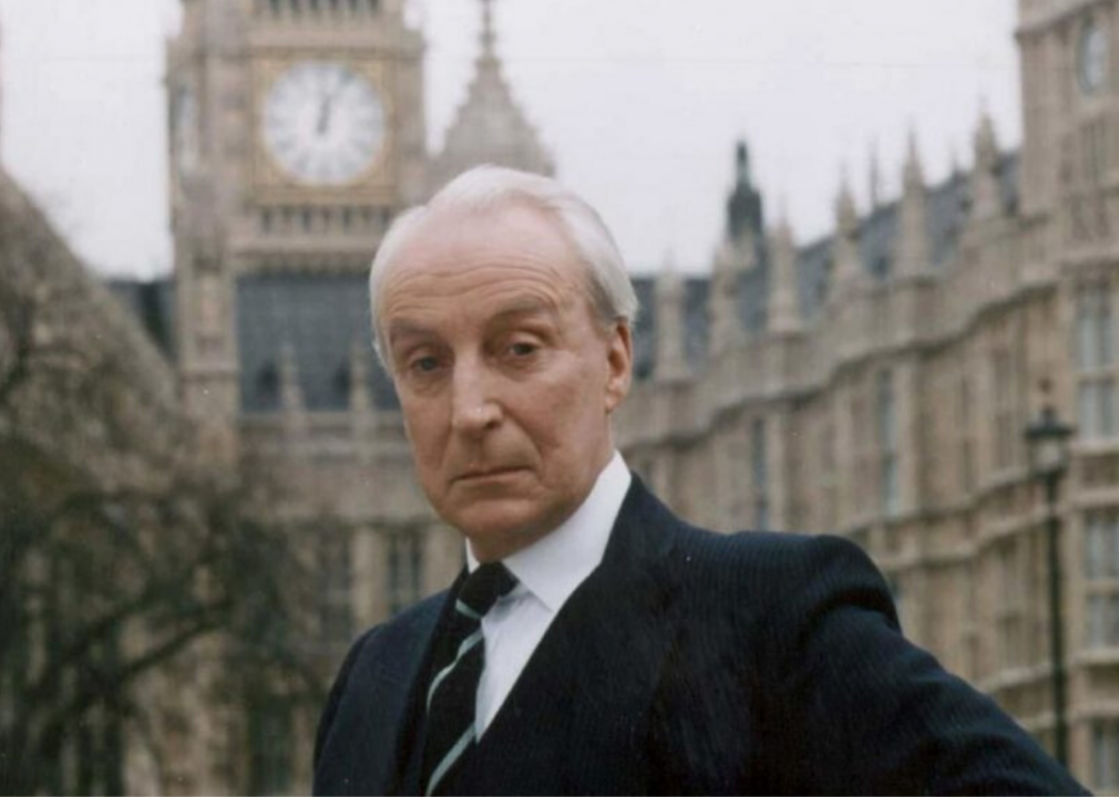#94. House of Cards (1990)